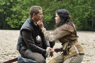 Illustration for article titled Once Upon a Time Episode 3 "Snow Falls" promo pics